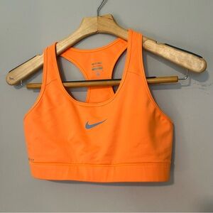 Nike Pro Women's Swoosh Dry Fit Medium Support Non-Padded Sports Bra, Size Large